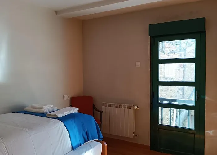 شقة Atico Duplex En Plaza De Trascorrales *