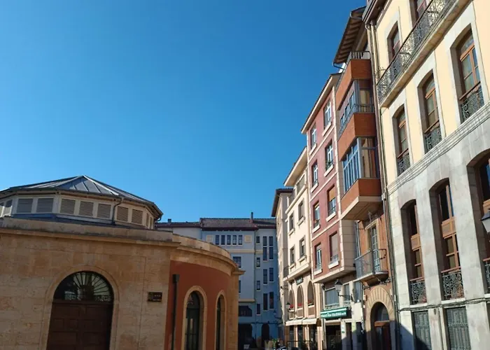 Atico Duplex En Plaza De Trascorrales